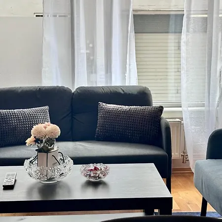 Executive 2-bedroom Lift Street Parking 8 Guests 公寓 *